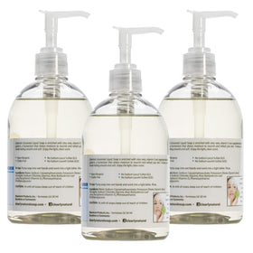 Essentials close-up of gel texture highlighting glycerin-rich moisturizing feel