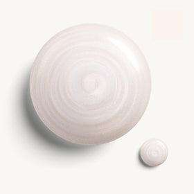 essie brush stroke detail demonstrating smooth application and even coverage