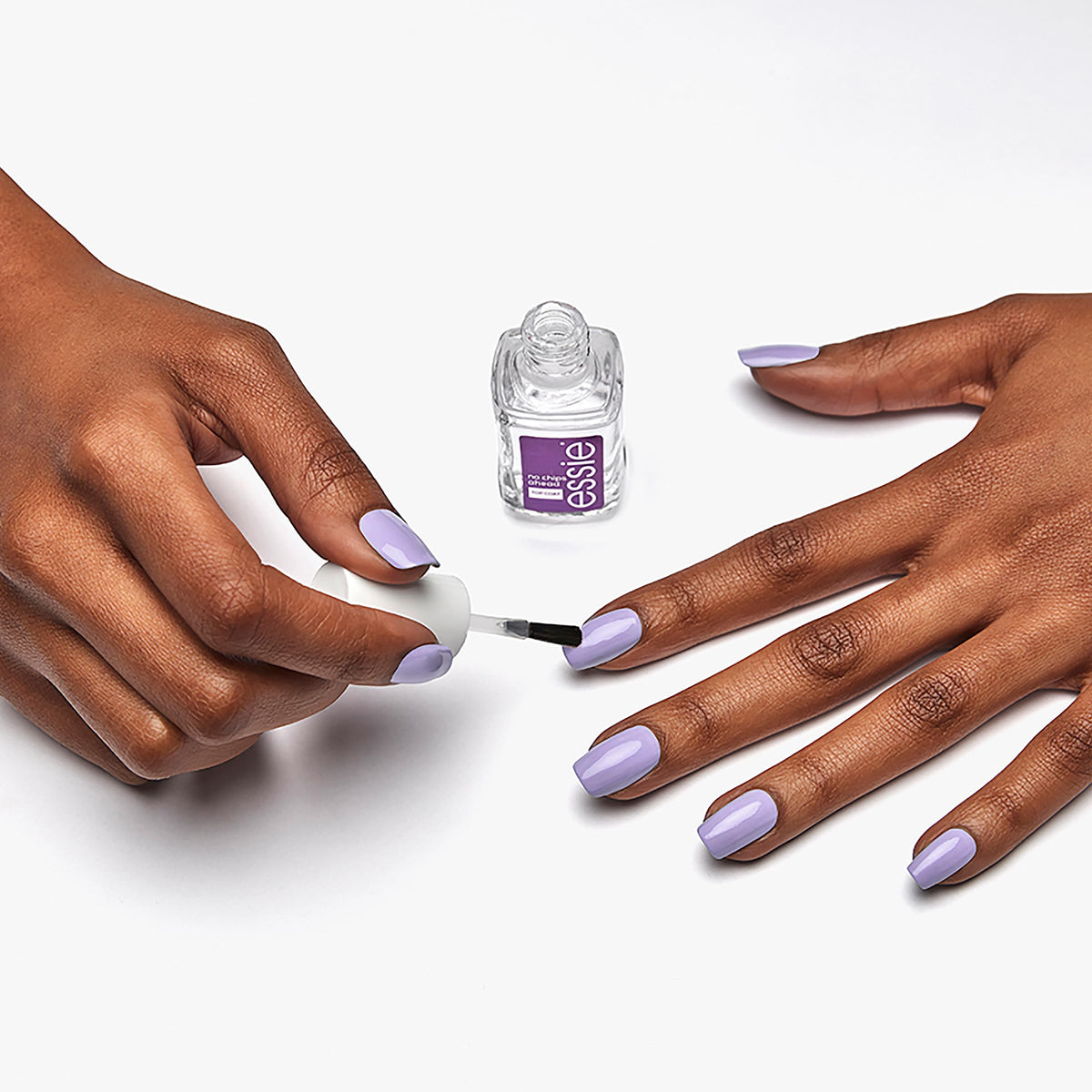 essie No Chips Ahead glossy finish on painted nail highlighting chip-resistant shine