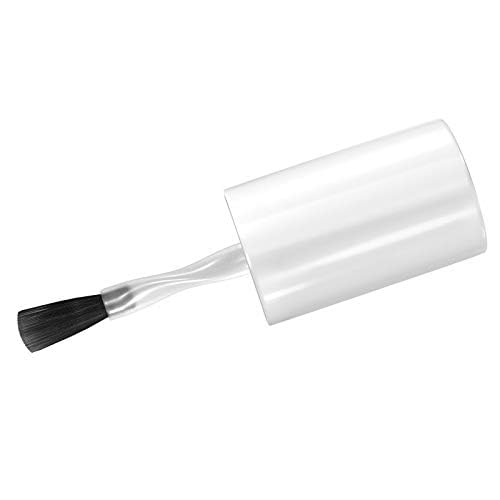 Essie brush and patented swirl stem close-up for even salon application