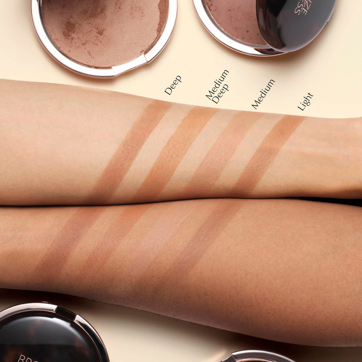 Estée Lauder open compact showing swirl pattern and buildable color benefit