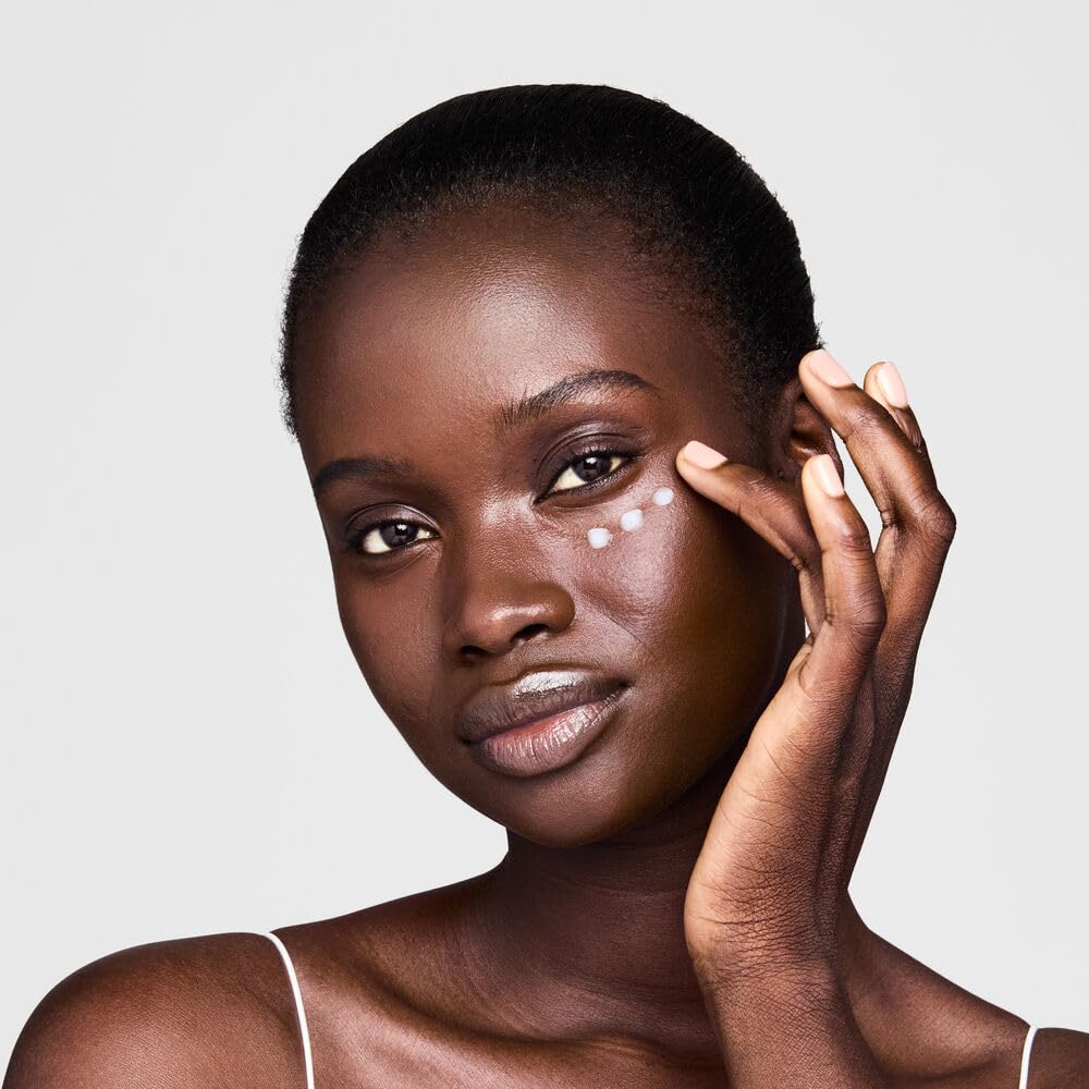 Estée Lauder DayWear open jar texture close-up highlighting cucumber-infused gel hydration benefit
