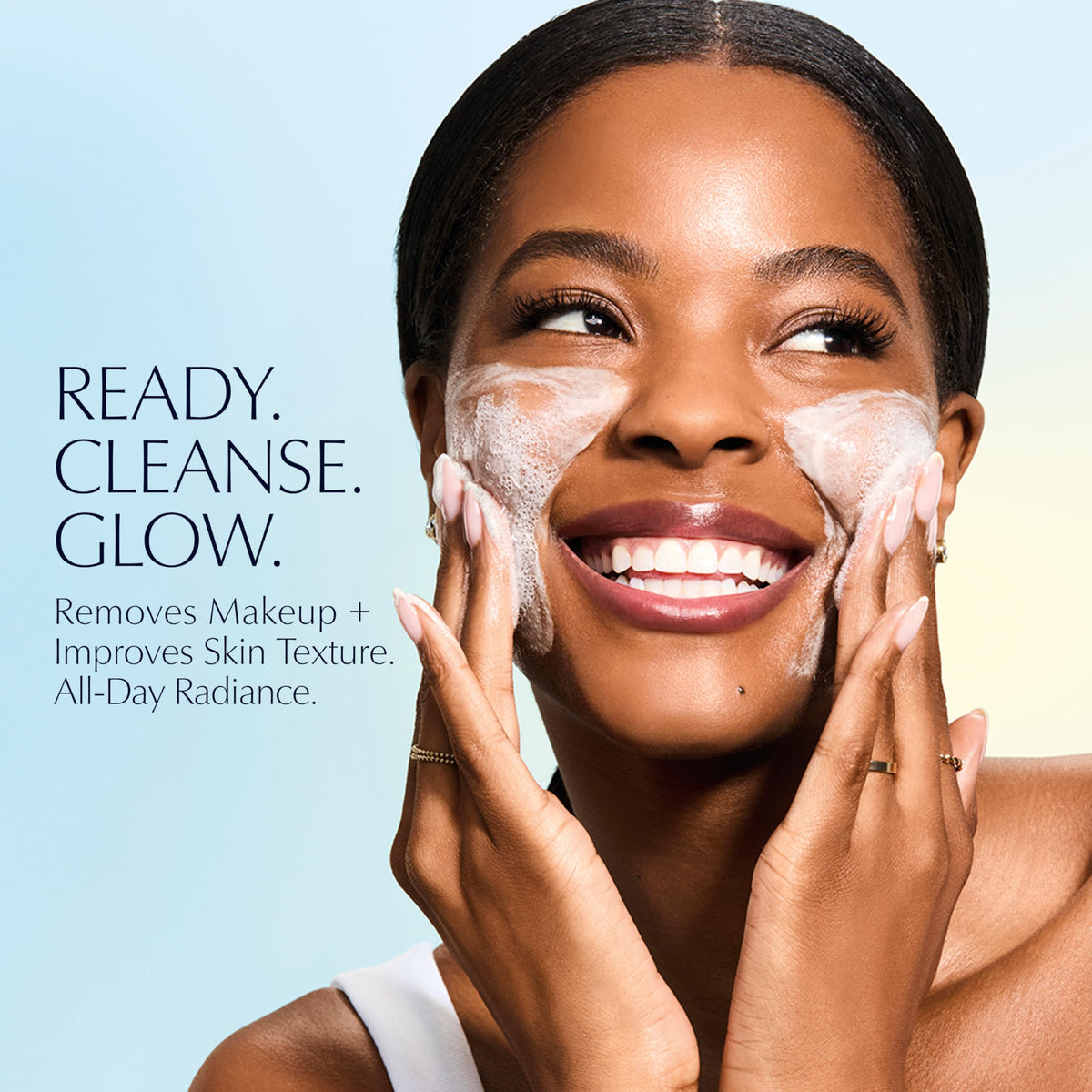 Estée Lauder jelly texture close-up demonstrating smooth gel and easy foaming action