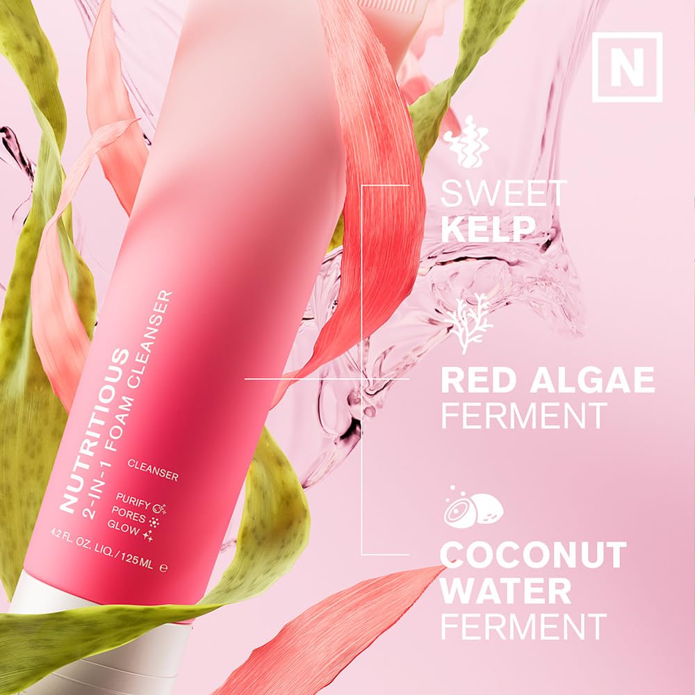 Estée Lauder ingredients display with kelp and algae emphasizing natural complexes