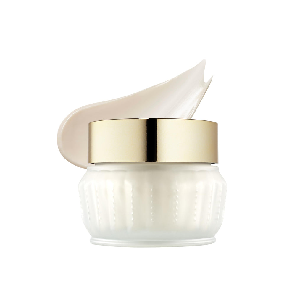 Estée Lauder jar front view showing elegant packaging and instant luxury