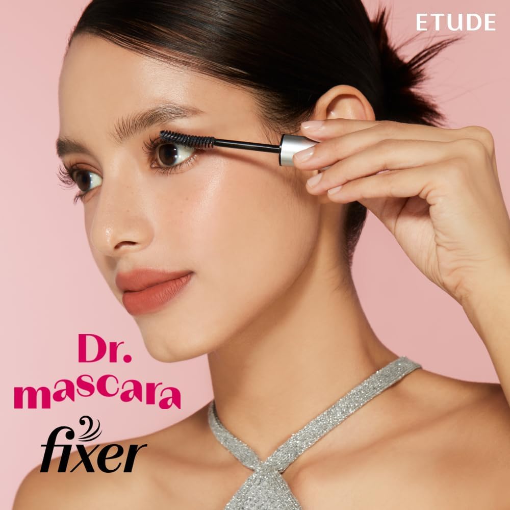 ETUDE transparent texture on brush highlighting non-flaking finish