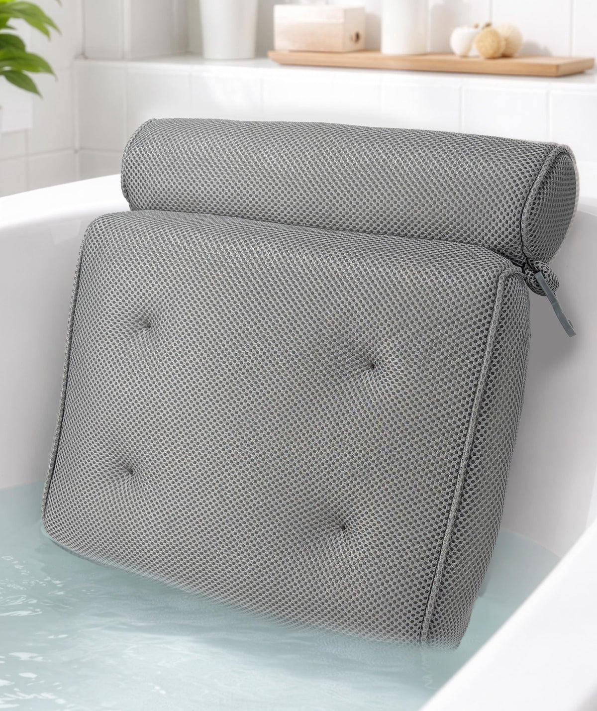 Everlasting Comfort bath pillow front view showing full ergonomic support