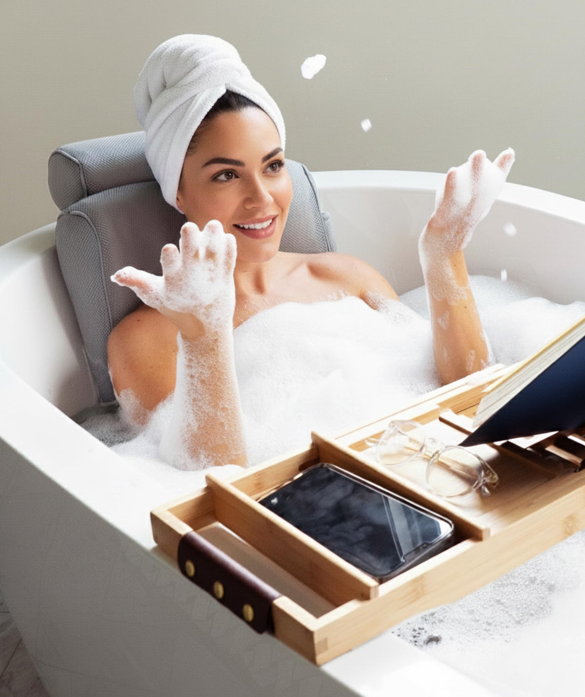 Everlasting Comfort product packaging and label highlighting brand reliability