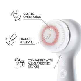 Evetree Radiance close-up of rounded bristles demonstrating gentle cleansing