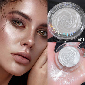evpct applying shimmer to inner eye corner for brighter eyes
