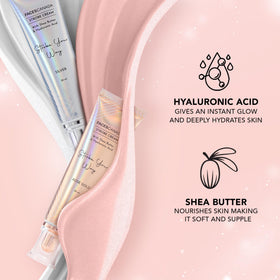 FACESCANADA cream mixed with foundation for luminous base and blendable finish