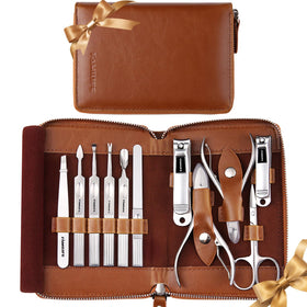 FAMILIFE brown leather case closed, protects tools and looks gift-ready