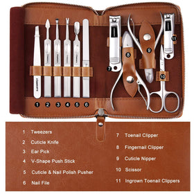FAMILIFE using toenail clipper in lifestyle shot, controlled grooming on the go