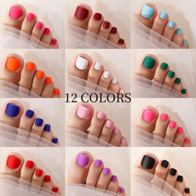 Fandamei decorated toe design showcasing customization potential and style