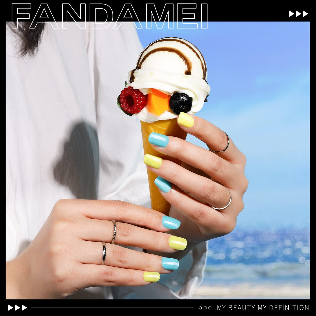 Fandamei glue brush applicator shown for precise application and durable hold