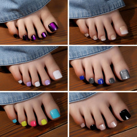 FANDAMEI lifestyle shot of worn press on toenails showing polished look for sandals
