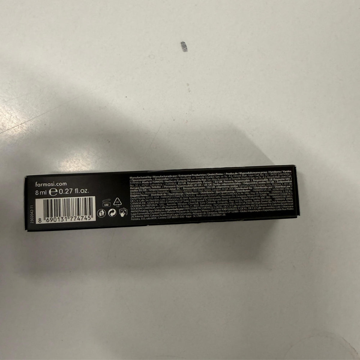 FARMASi open tube with cap removed showing rich pigment
