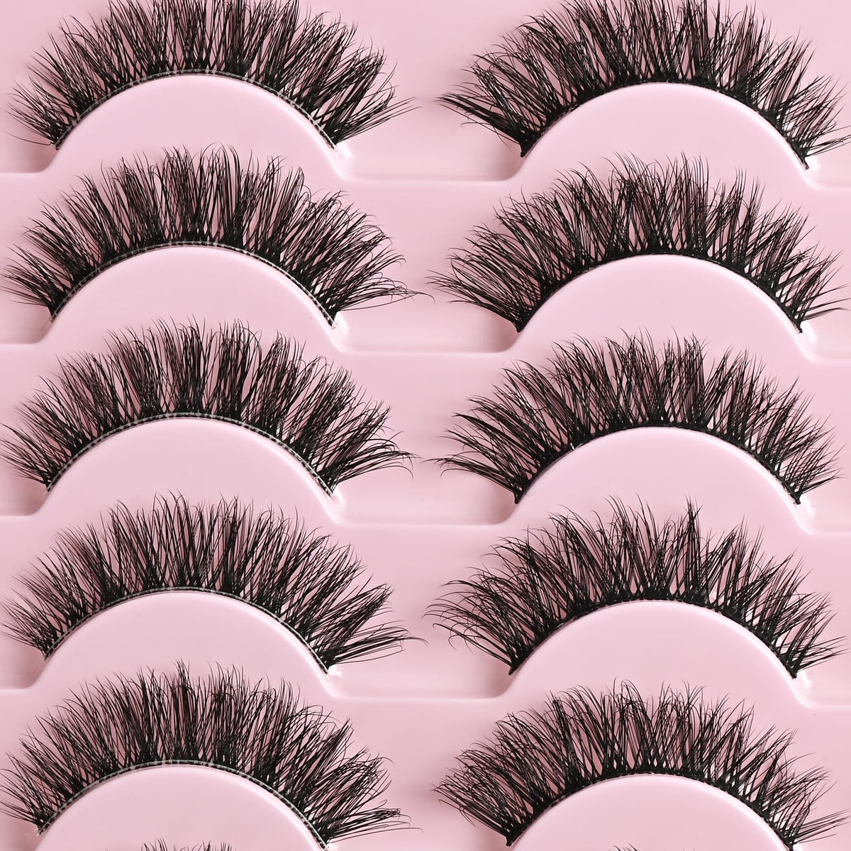 FARRED applying lashes on eye showing easy placement and seamless fit