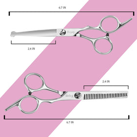 Fcysy razor comb in use shaping bangs for natural finish and gentle texturing