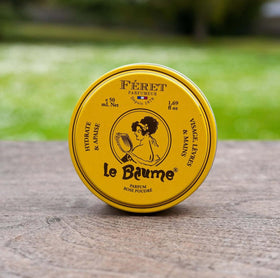 Feret Parfumeur open tin close-up showing smooth balm texture and easy gliding benefit: effortless application