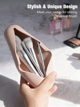 FERYES interior view with brushes upright demonstrating secure hold