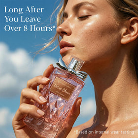 FF FRAGRFLOWING spray closeup demonstrating fine mist for gentle application