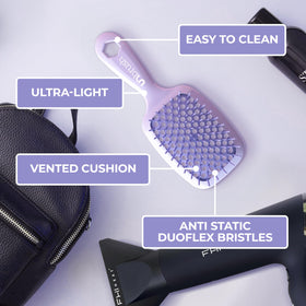 FHI Heat UNbrush brushing wet hair demonstrating gentle detangling and reduced pull