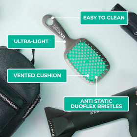 FHI Heat UNbrush detangling wet hair demonstrating smooth pain-free brushing benefit