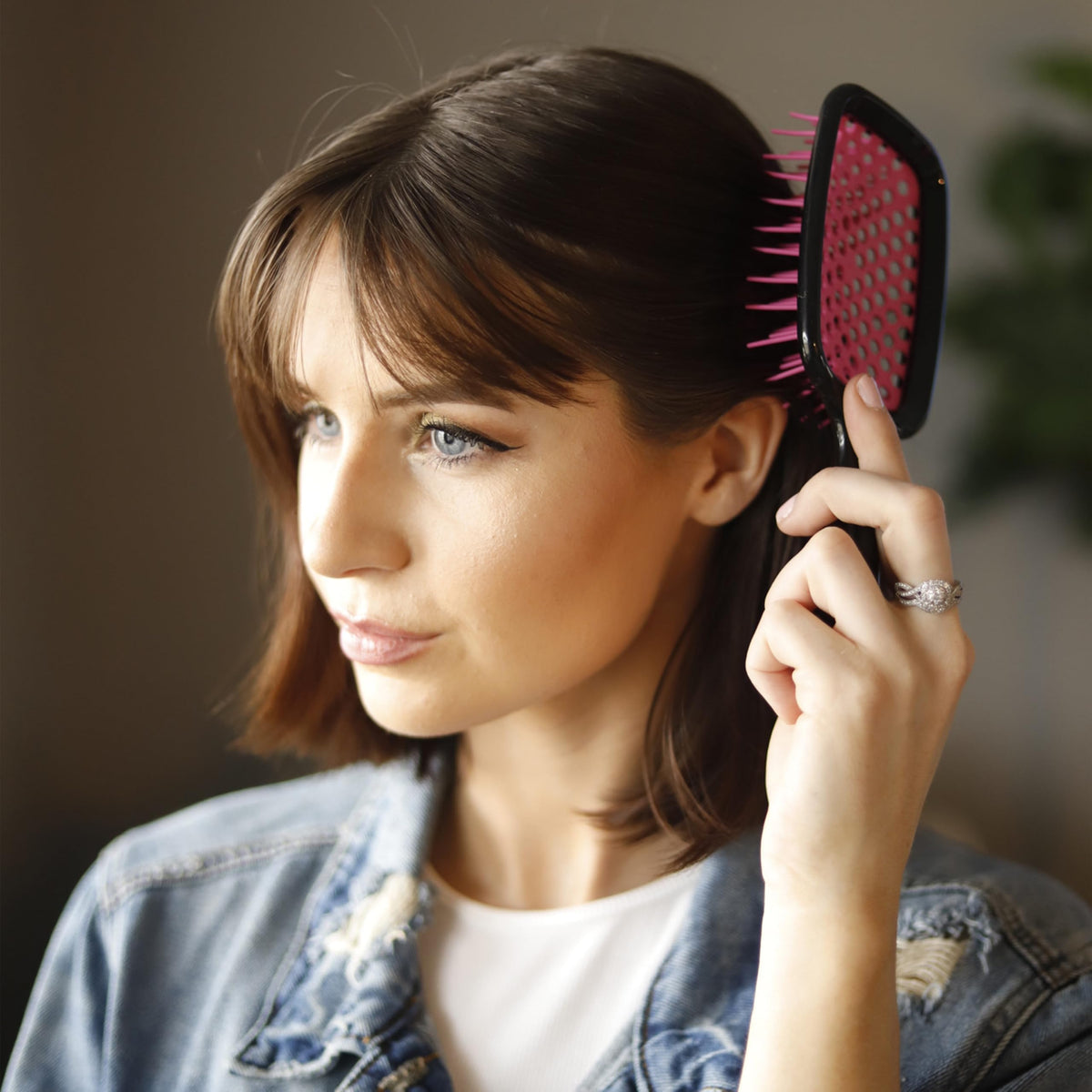 FHI Heat UNbrush vented cushion detail speeding up blow-dry time and airflow