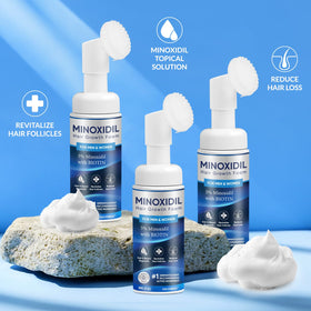 FIGTORUS foam texture on hand showing lightweight absorption benefit