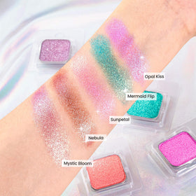 Fillwie single pan in magnetic palette showing customizable refill system