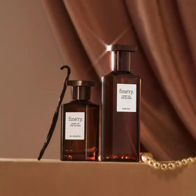 Fine'ry fragrance label close-up highlighting ingredient list and minimalist branding