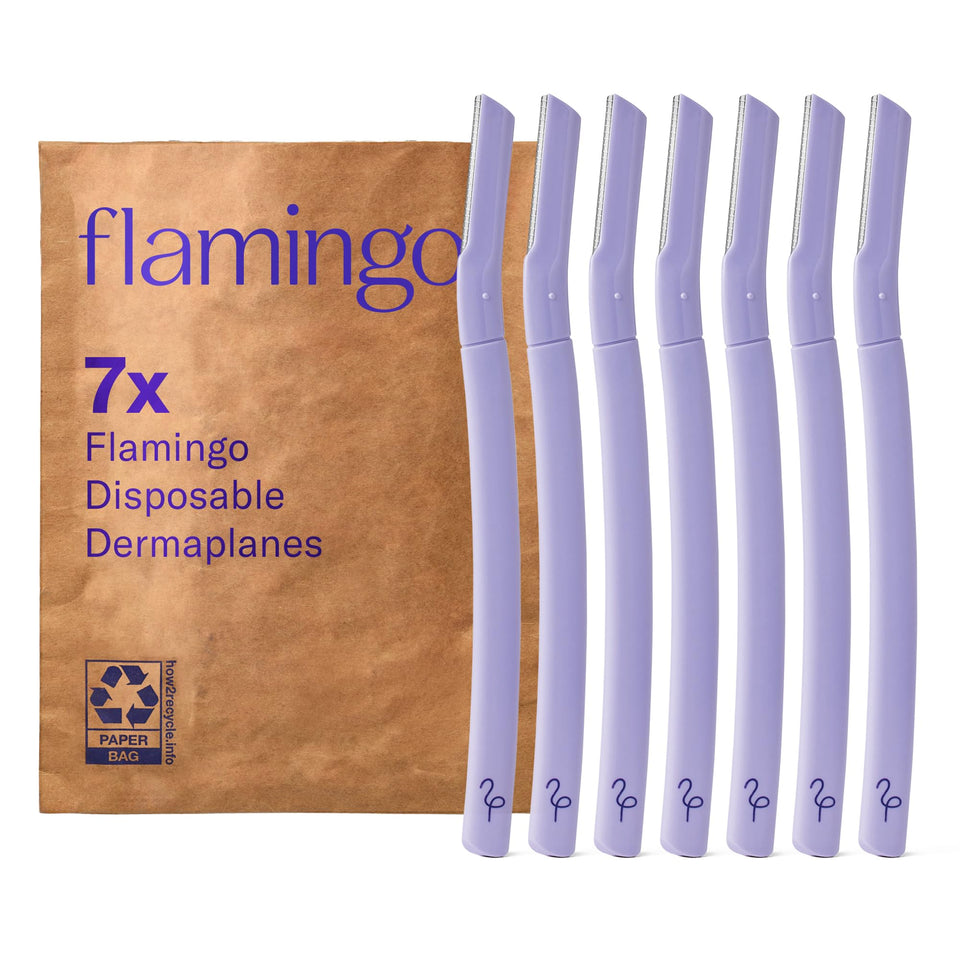 Flamingo front packaging showing seven disposable face razors for smooth skin