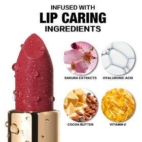 FOCALLURE applied on model lips showing intense pink sparkle and comfortable finish