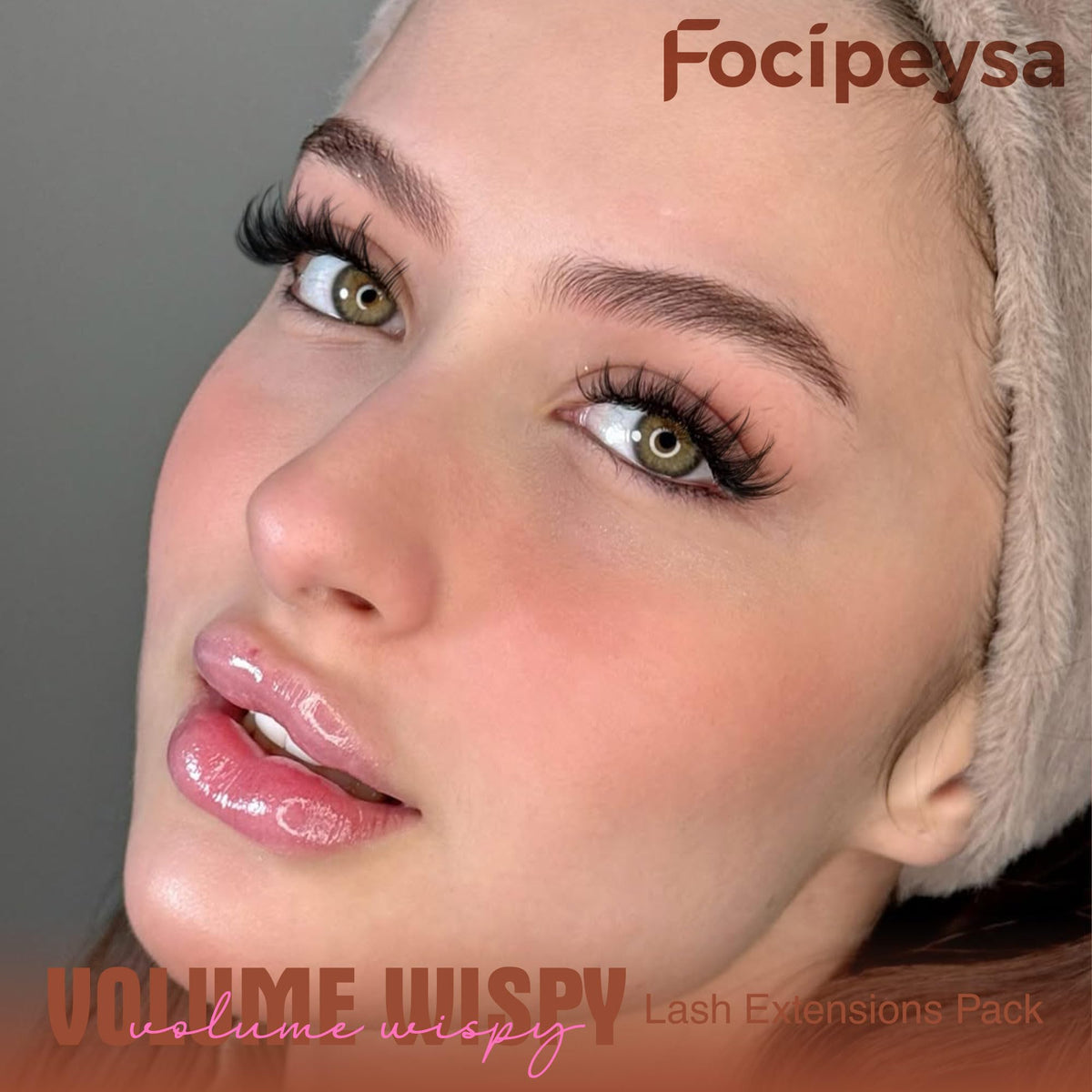Focipeysa comparison with natural lashes showing added volume subtly