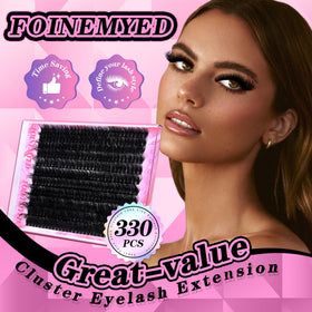 FOINEMYED hands applying a cluster lash to demonstrate easy, fast placement