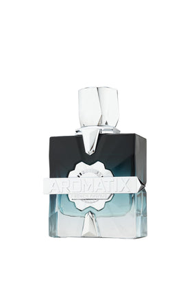 French Avenue atomizer close-up highlighting spray nozzle for precise application
