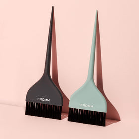 Fromm firm blunt bristle close-up showing dense tips for even color saturation