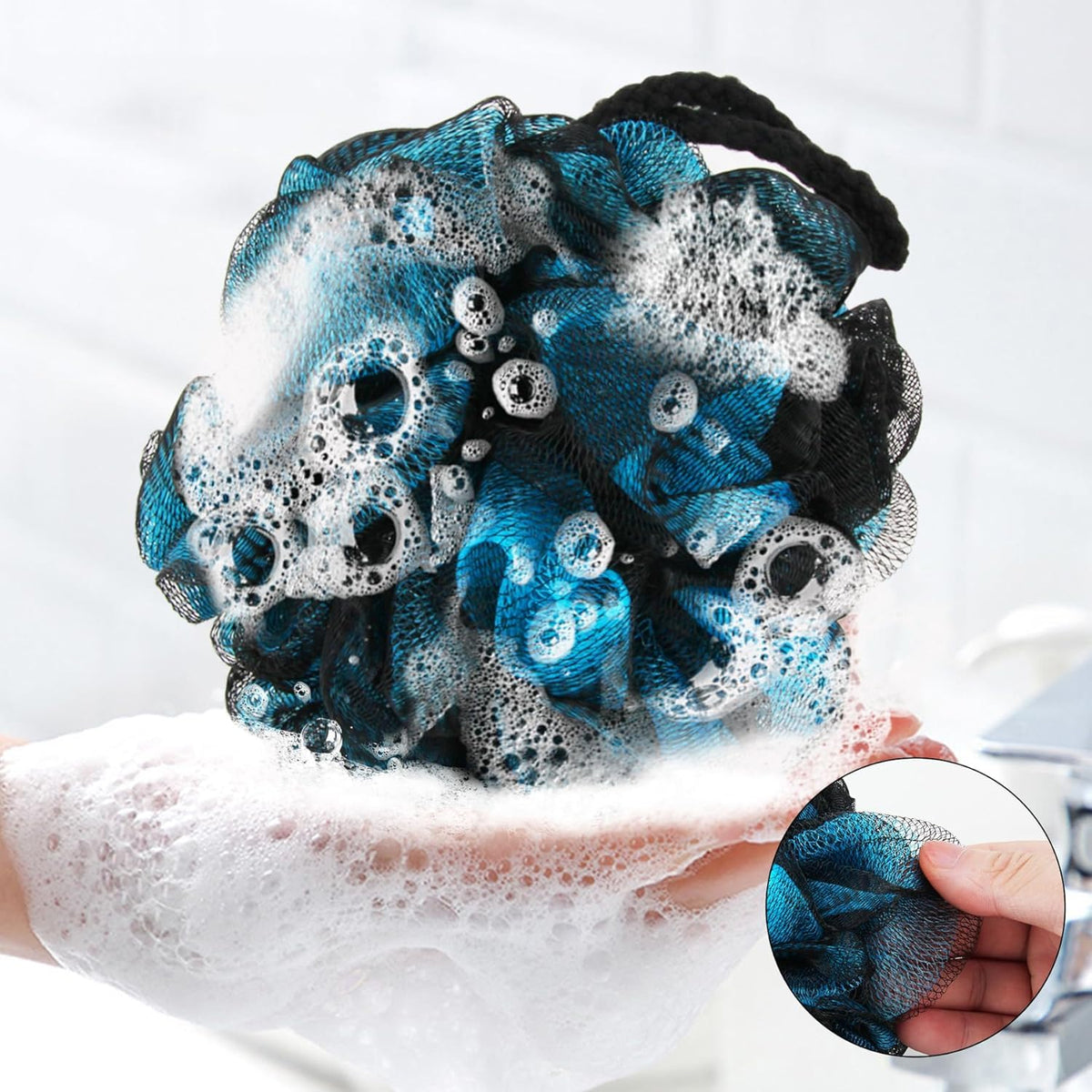 Fu Store loofahs hanging to dry for fast moisture reduction and hygiene