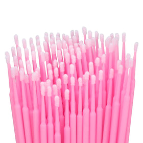 g2plus swabs inside a makeup kit illustrating portability and quick touch-up convenience on the go