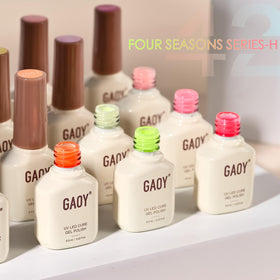 GAOY bottle held in hand showing 6.5ml size for travel-friendly convenience