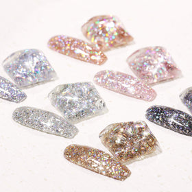GAOY brush load close-up showing smooth chrome glitter application