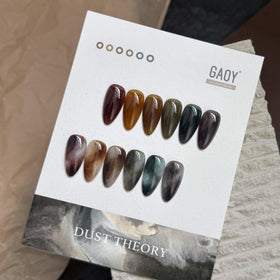 GAOY close-up brush and gel texture illustrating smooth application and control