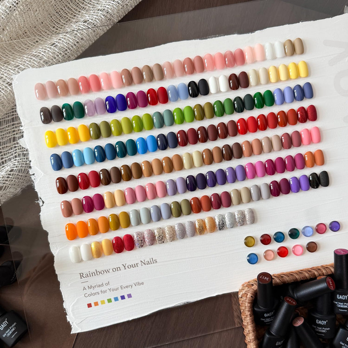 GAOY close-up swatch palette of 100 gel colors showing accurate hues for selection