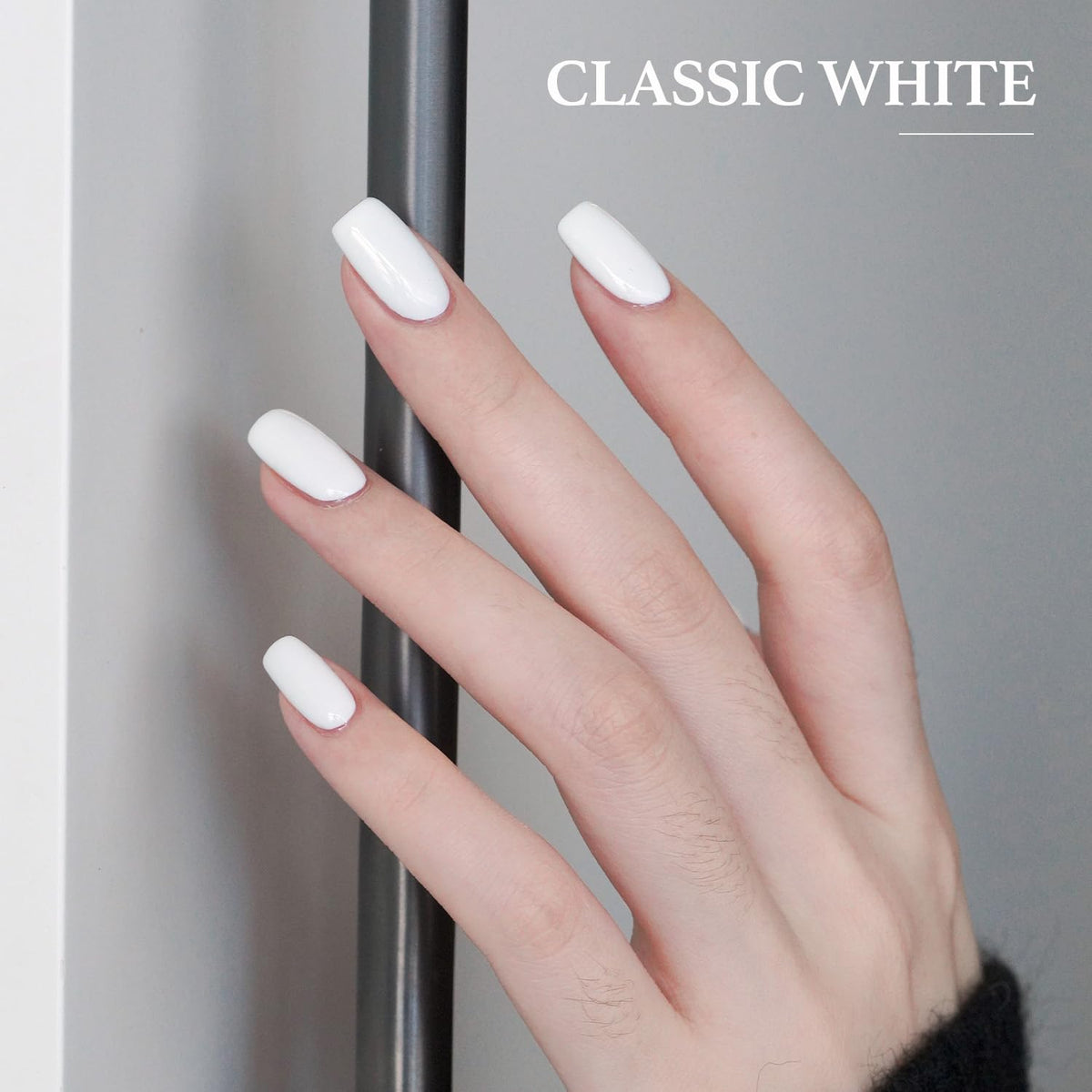 GAOY in use manicure application with brush applying white gel for neat precise lines