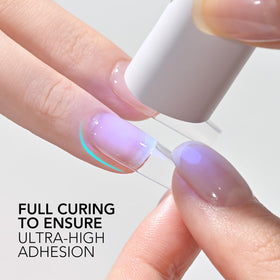 GAOY 16ml bottle in hand illustrating compact size and travel convenience