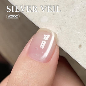 GAOY scale comparison with hand for size context benefit shows 16ml travel-friendly volume