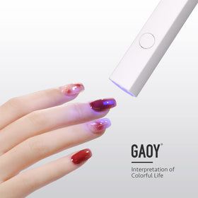 GAOY in a travel setting showing portability for on-the-go manicure benefit