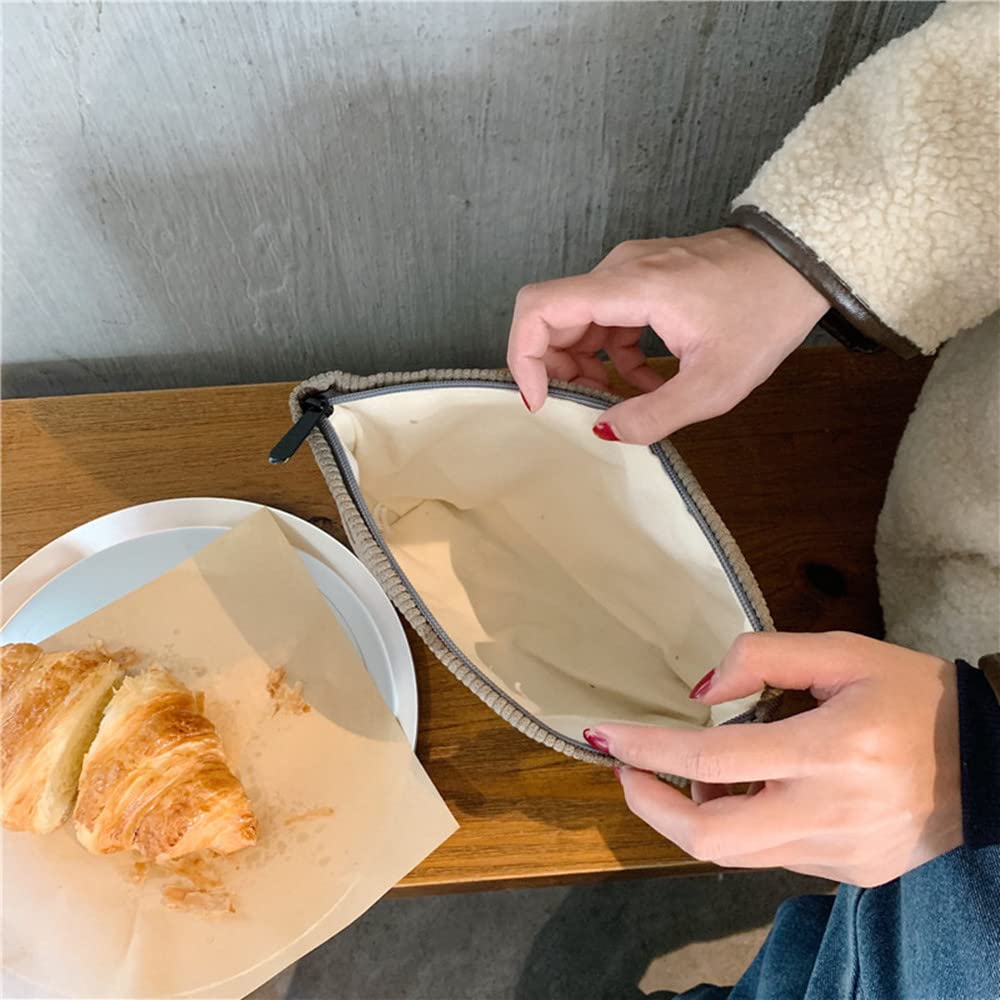 Gardsell pouch on desk with accessories conveying everyday versatile use