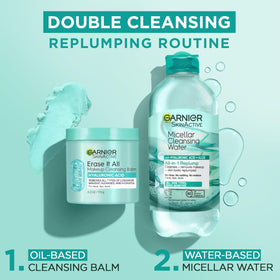 Garnier scoop demonstration of balm removal for easy application